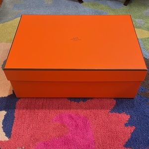 Hermès shoebox Chypre